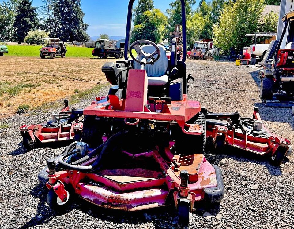2013 Toro Groundsmaster 4000D 4×4 Rotary Mower UGATE West Used Golf & Turf Equipment